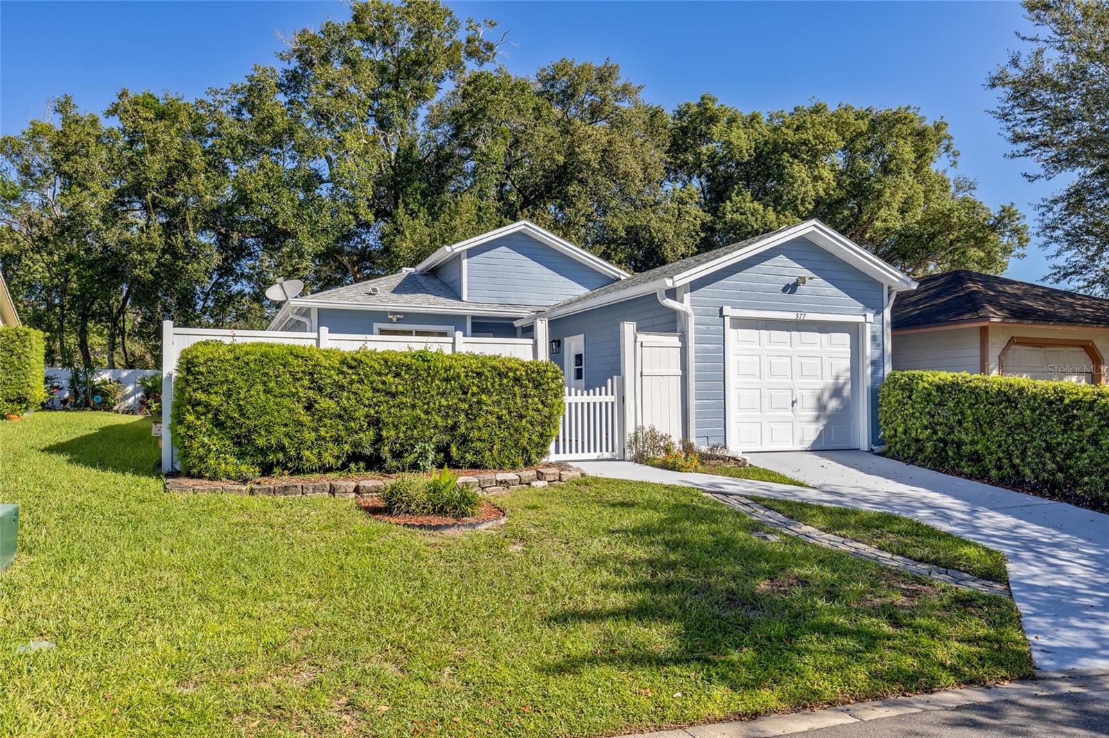 577 PORTLAND CIRCLE, Apopka, FL 32703