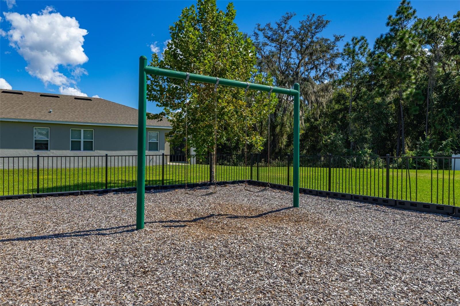 5240 MEADOW SONG DRIVE, Okahumpka, FL 34762
