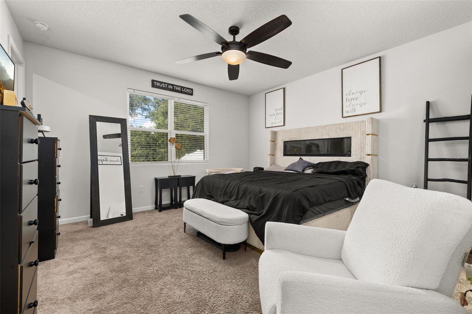 5240 MEADOW SONG DRIVE, Okahumpka, FL 34762