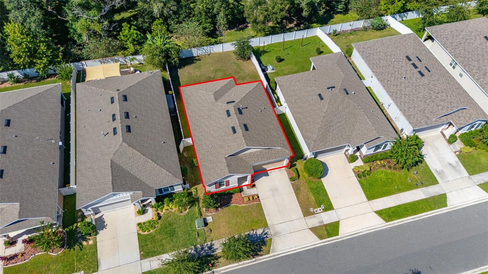5240 MEADOW SONG DRIVE, Okahumpka, FL 34762