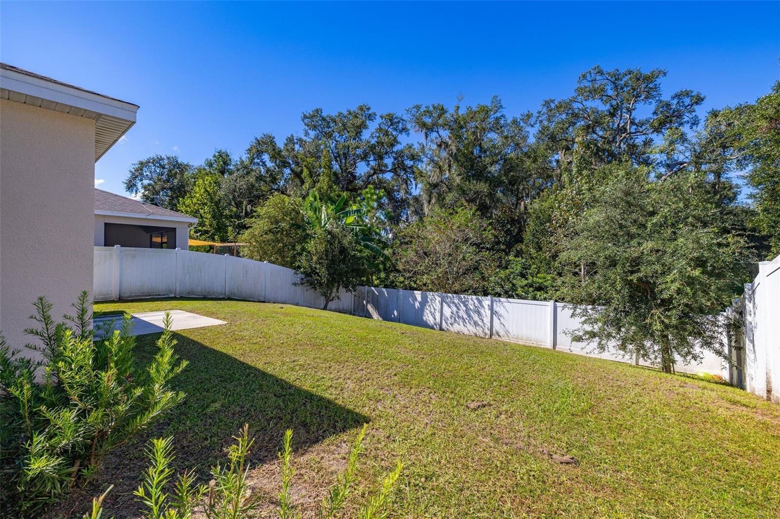 5240 MEADOW SONG DRIVE, Okahumpka, FL 34762