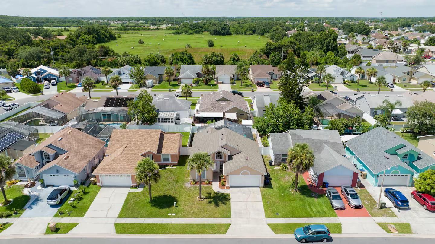 751 COUNTRY WOODS CIRCLE, Kissimmee, FL 34744