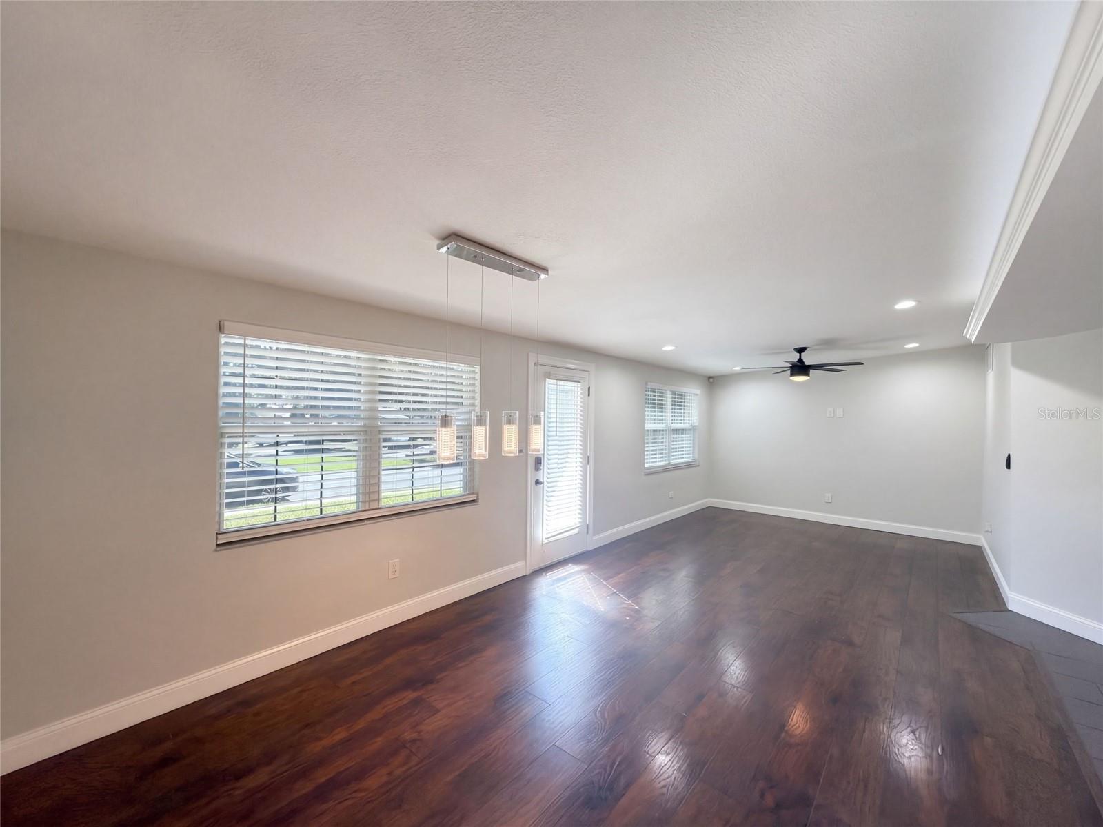 645 10TH PLACE, Safety Harbor, FL 34695