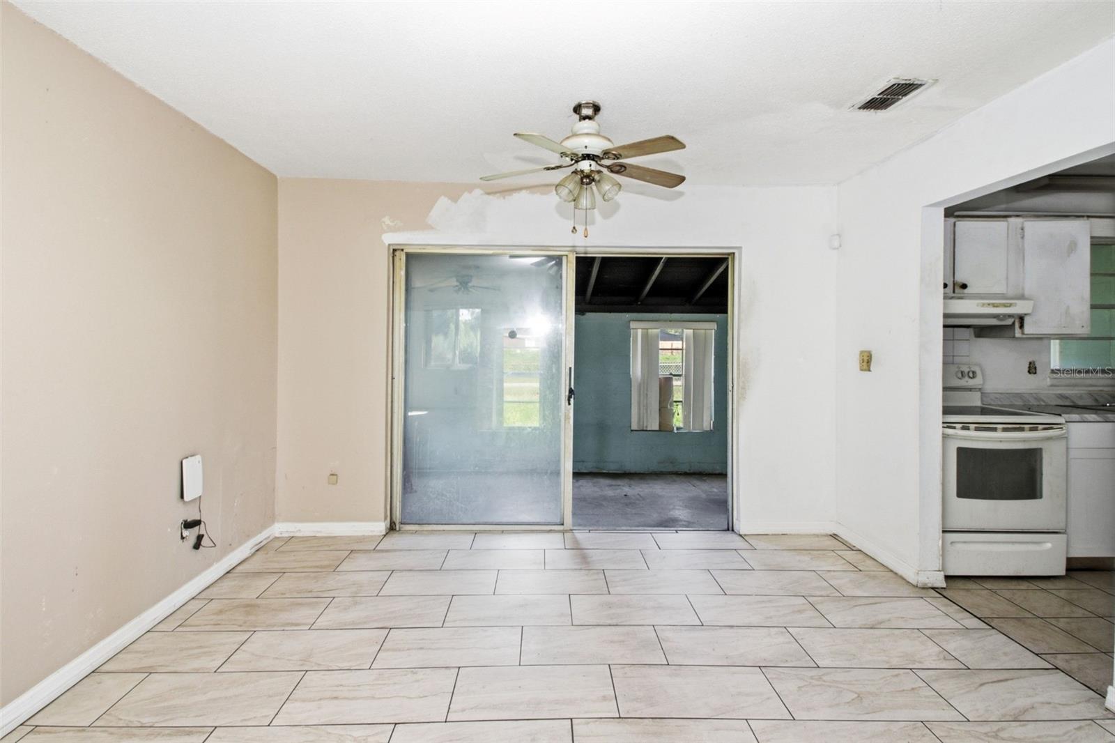 4205 SOLOMON DRIVE, Orlando, FL 32811