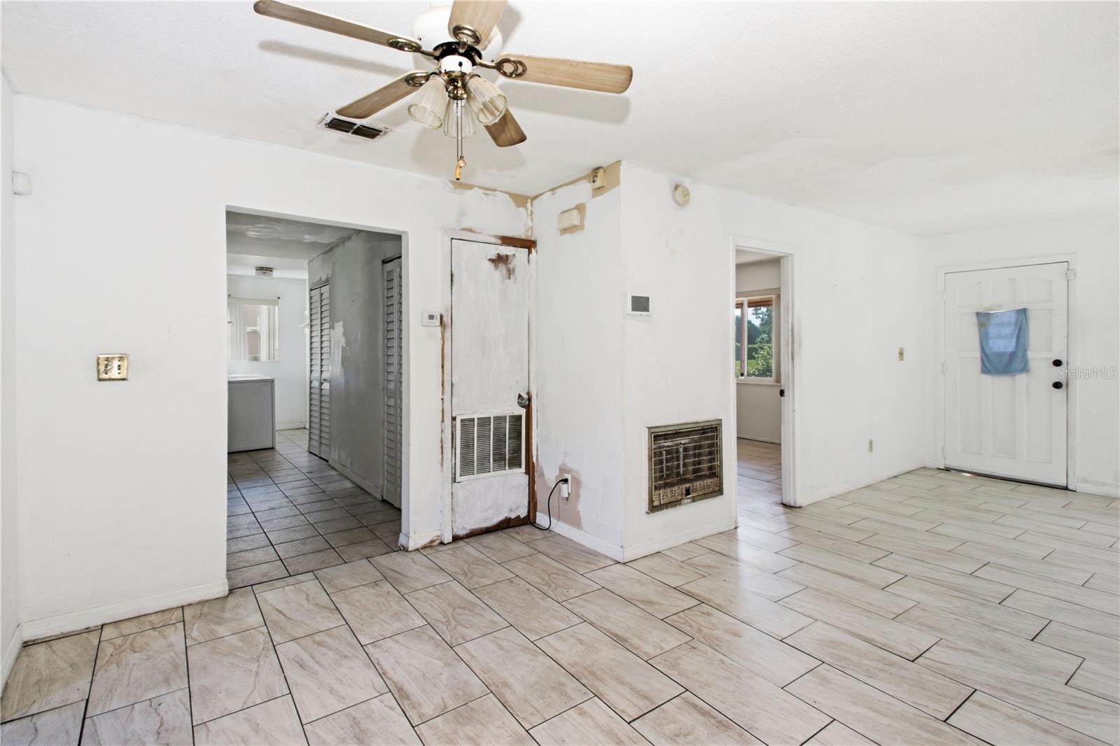 4205 SOLOMON DRIVE, Orlando, FL 32811