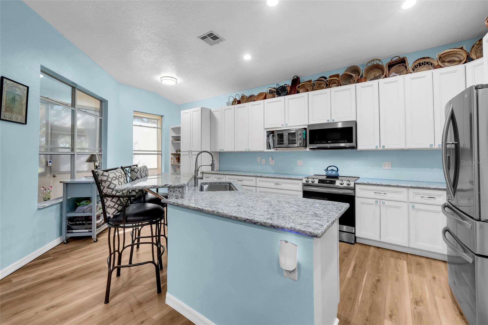 Kitchen with Island