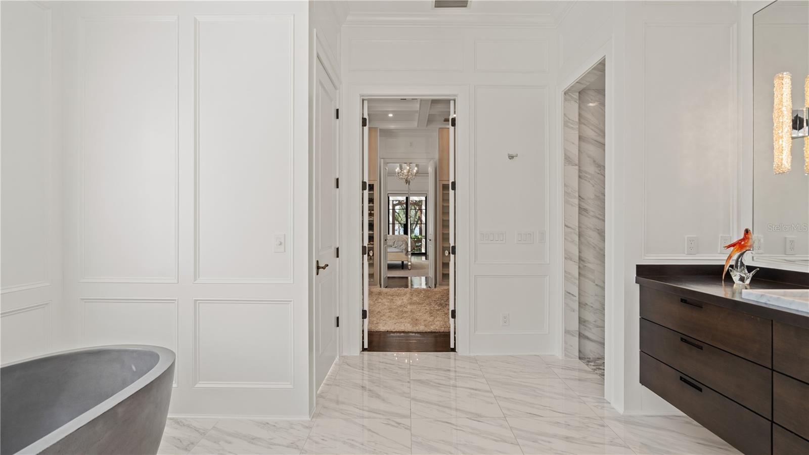 Primary Suite - Bathroom