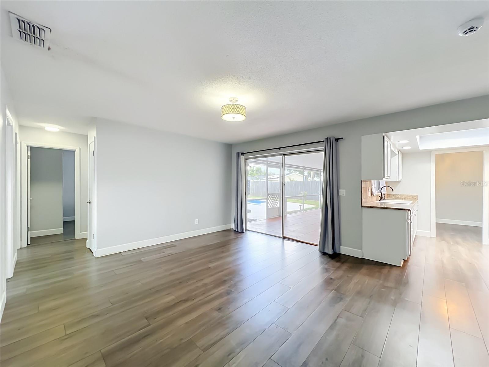 408 MAID OF THE MIST DRIVE, Fern Park, FL 32730