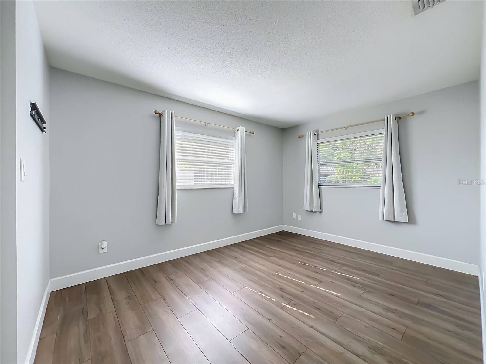 408 MAID OF THE MIST DRIVE, Fern Park, FL 32730