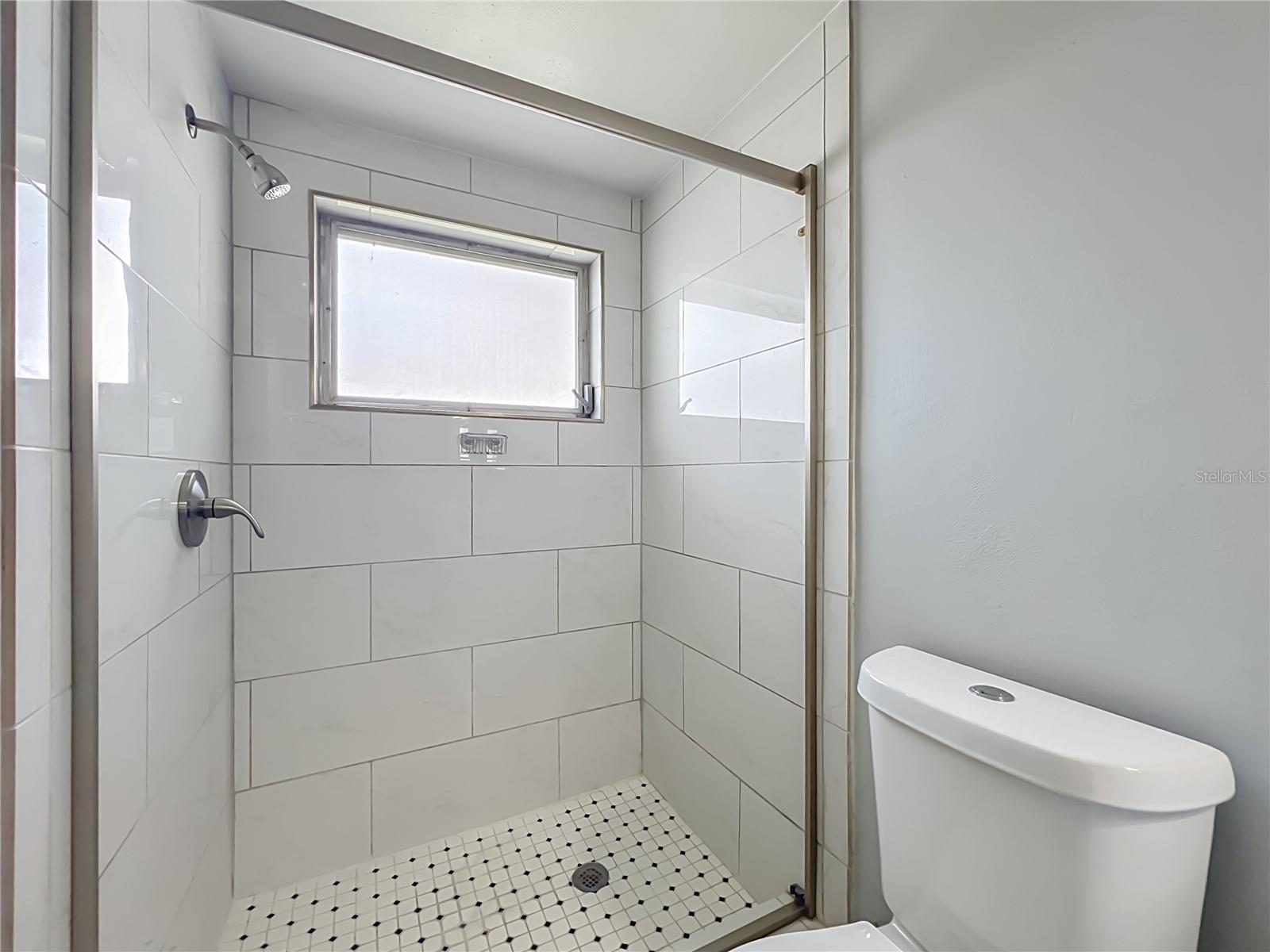 408 MAID OF THE MIST DRIVE, Fern Park, FL 32730