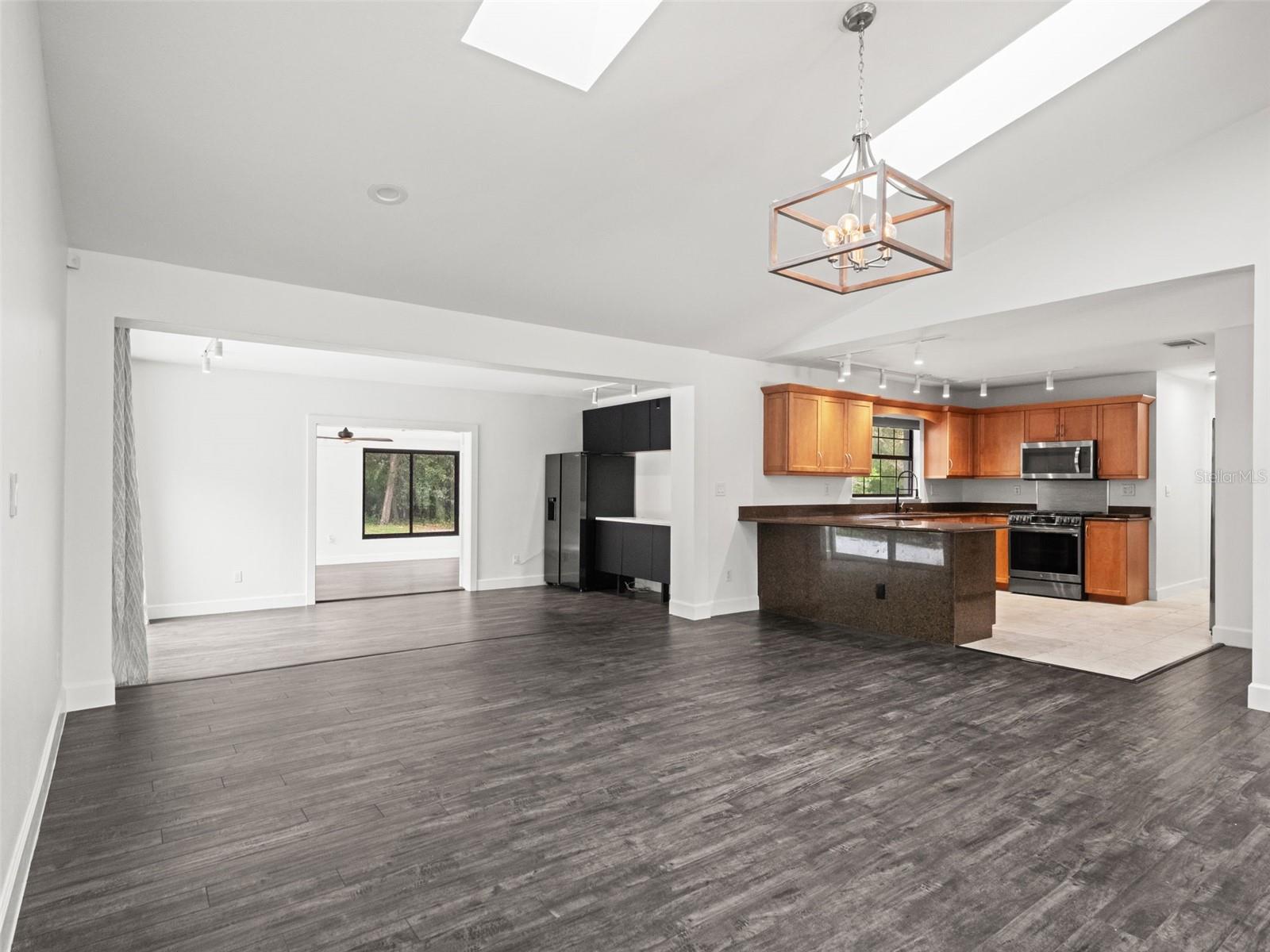 298 LAKE MARKHAM ROAD, Sanford, FL 32771
