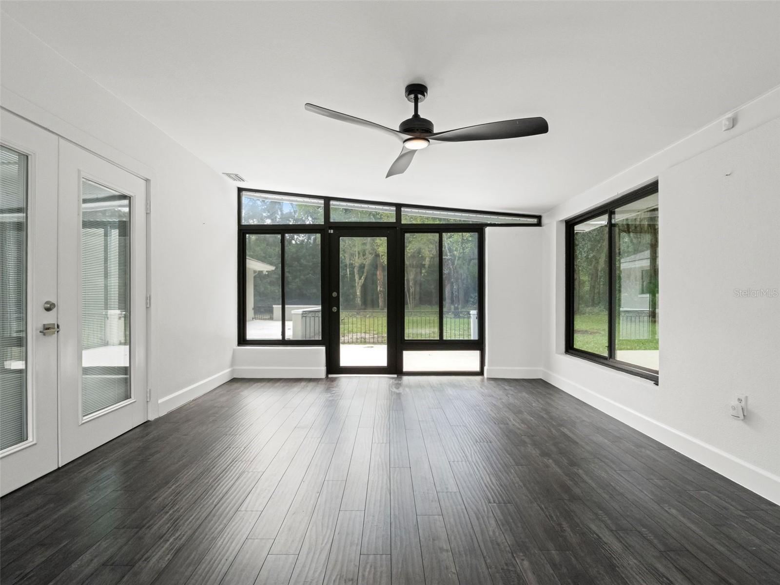 298 LAKE MARKHAM ROAD, Sanford, FL 32771