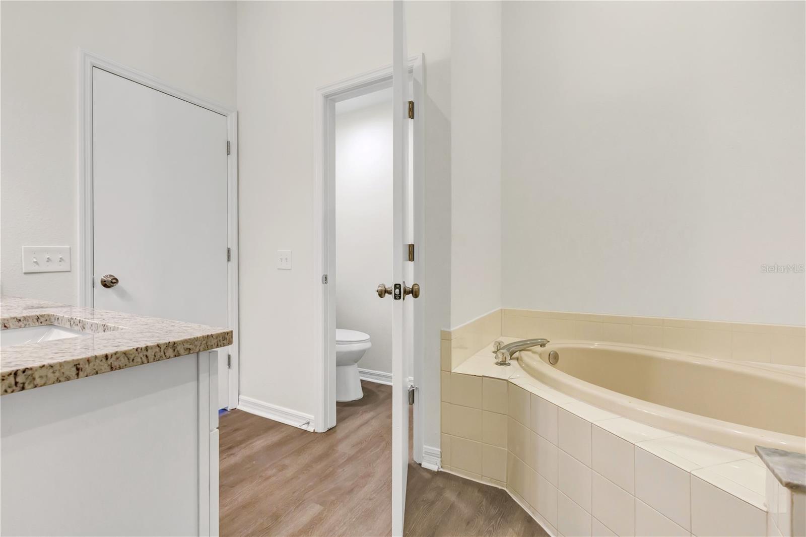 12108 DAWN VISTA DRIVE, Riverview, FL 33578