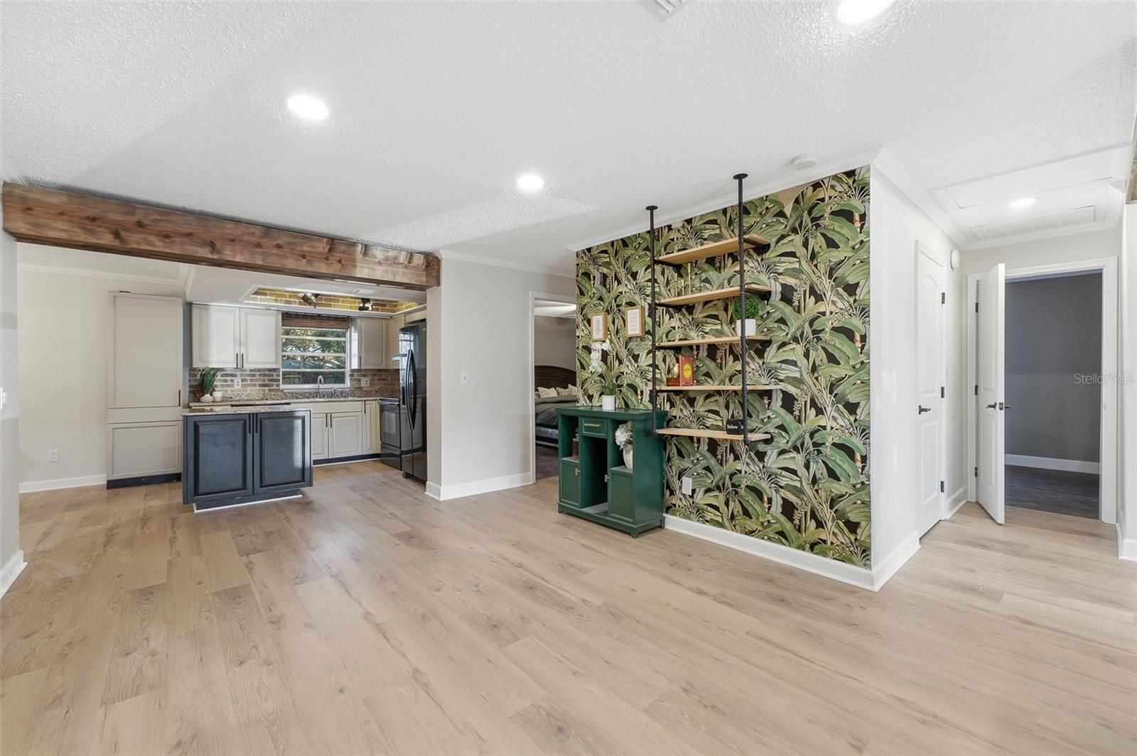 9627 HIDDEN OAKS CIRCLE, Tampa, FL 33612