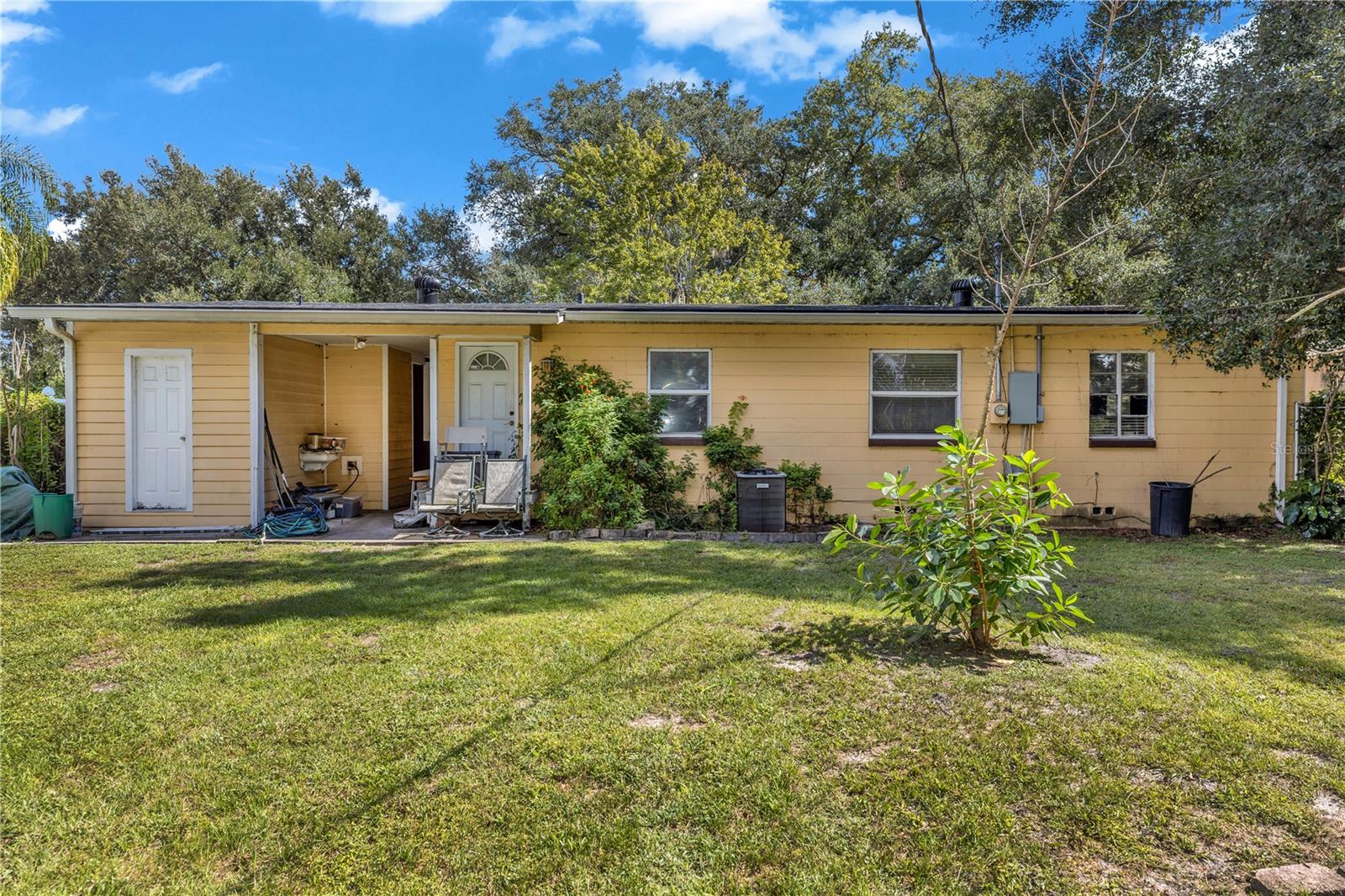 5620 SANDALWOOD DRIVE, Orlando, FL 32839 5620 SANDALWOOD DRIVE, Orlando, FL 32839
