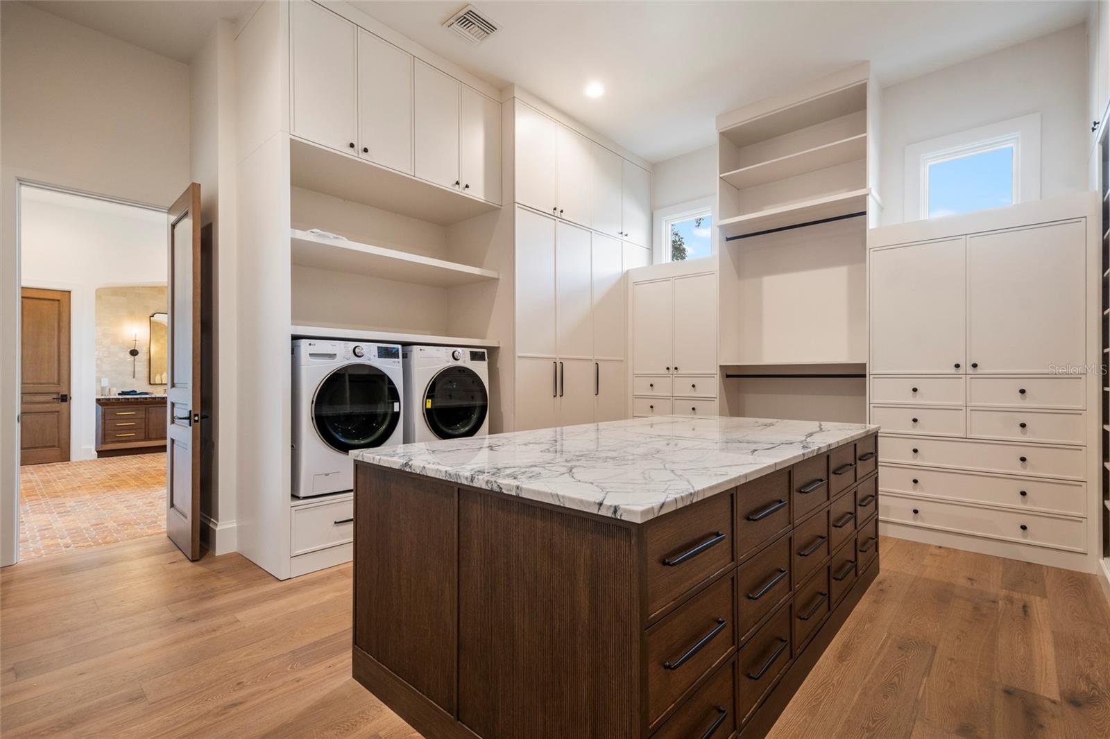 2936 MIDSUMMER DRIVE, Windermere, FL 34786