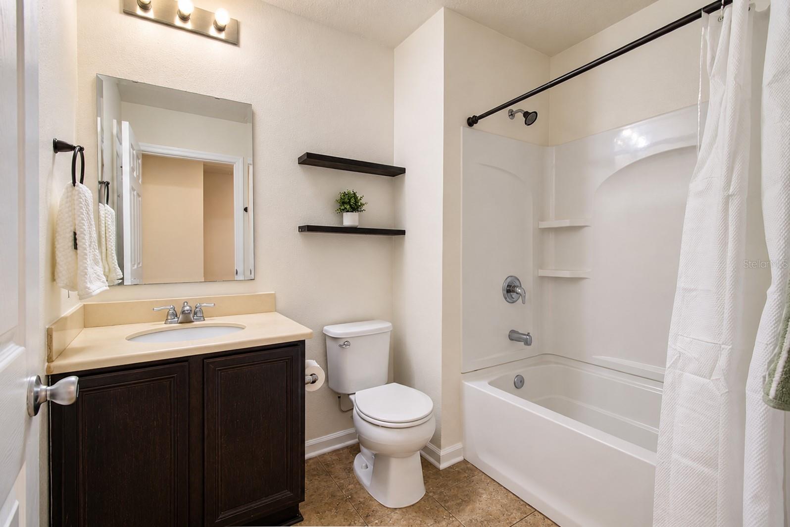 Full Bathroom