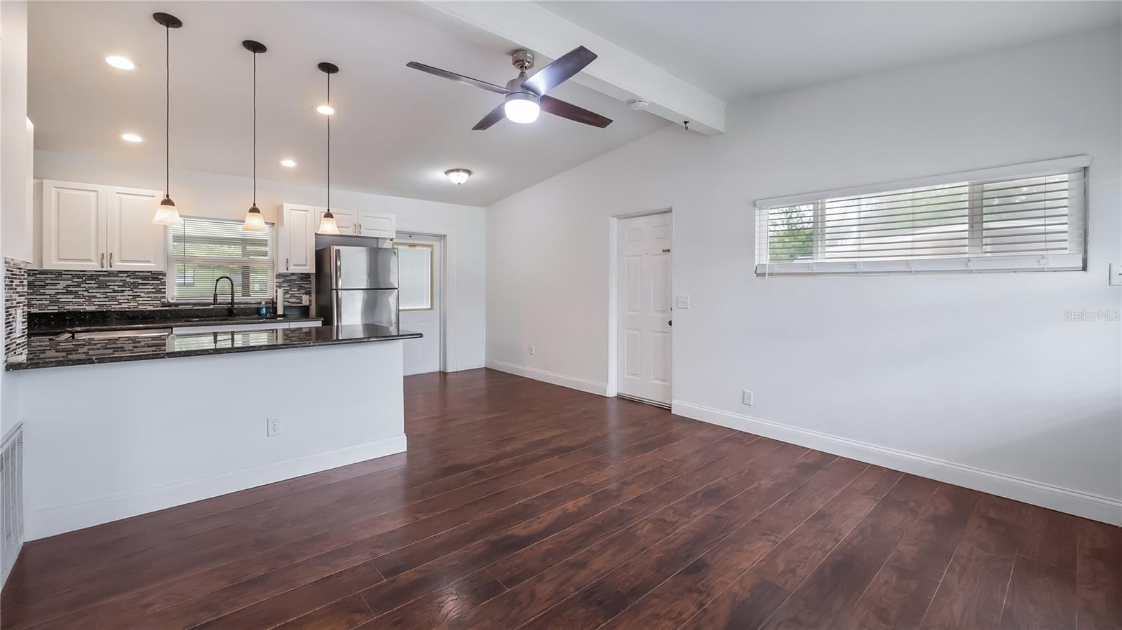 Living/Family room & Kitchen