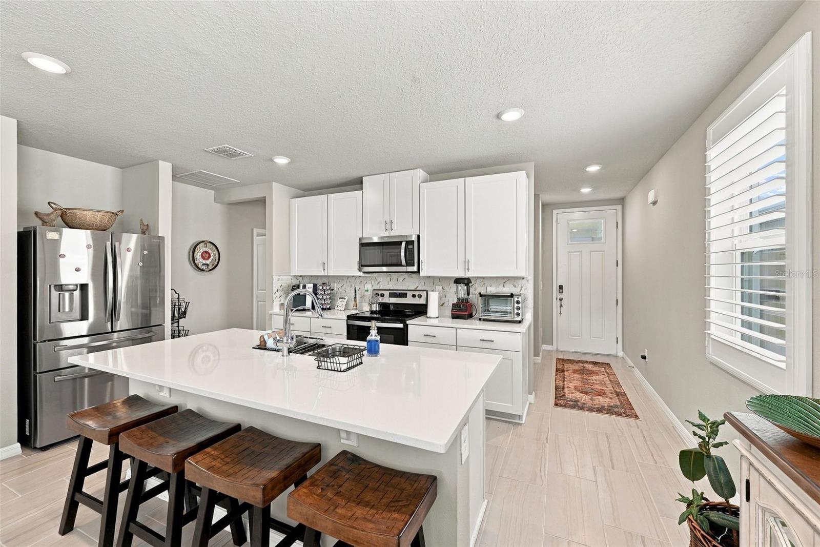 3708 RADIANT MOUNTAIN DRIVE, Plant City, FL 33565