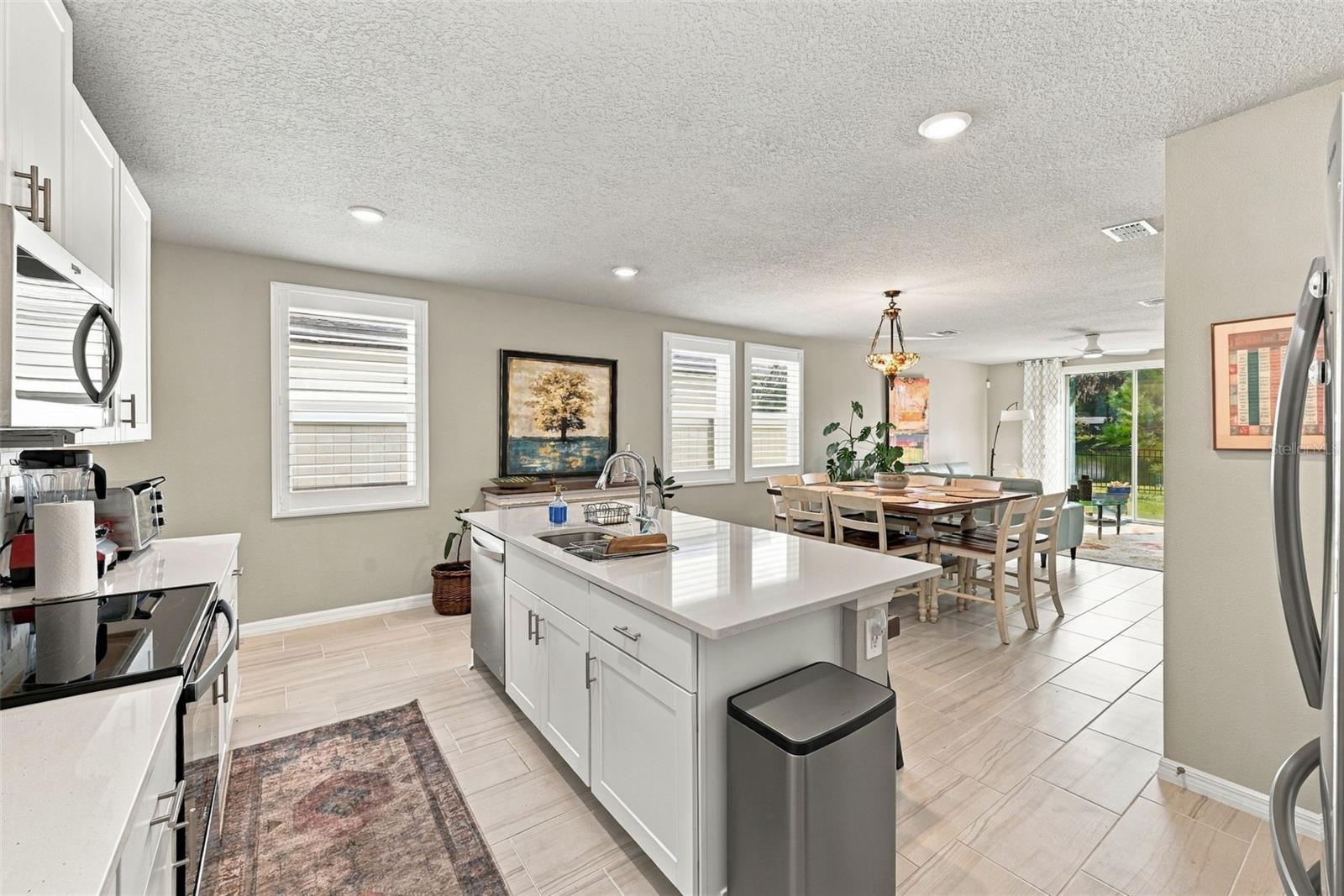 3708 RADIANT MOUNTAIN DRIVE, Plant City, FL 33565