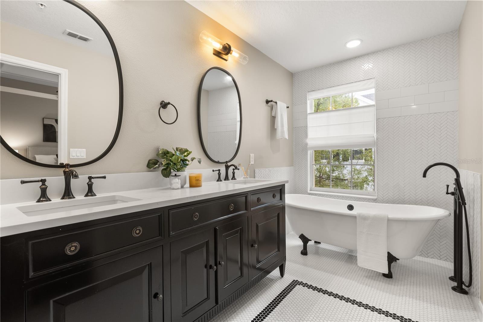 2084 BRINK ALLEY, Orlando, FL 32814