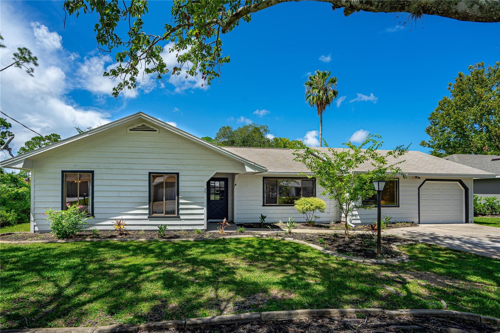 39 FLEETWOOD DRIVE, Palm Coast, FL 32137