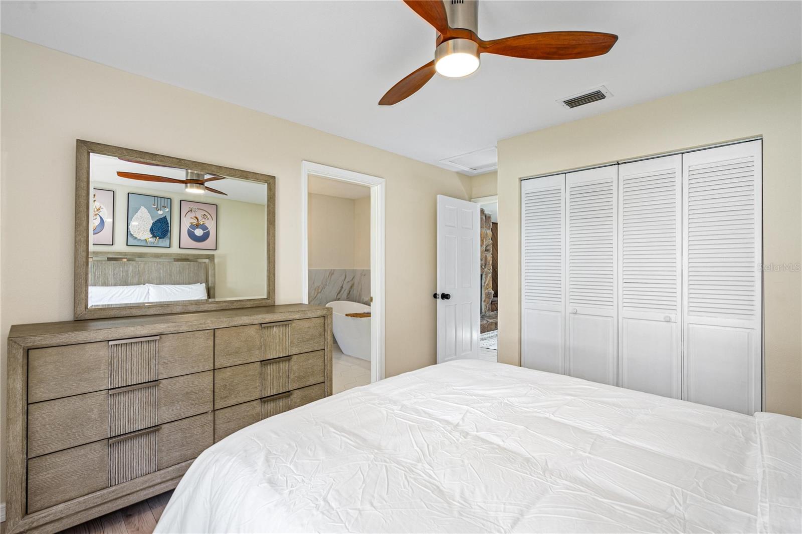 39 FLEETWOOD DRIVE, Palm Coast, FL 32137