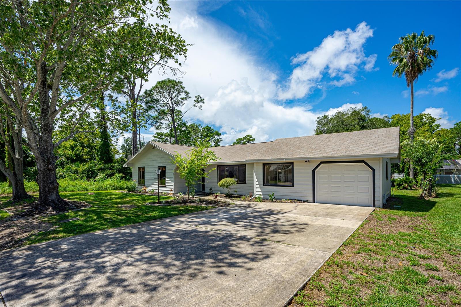 39 FLEETWOOD DRIVE, Palm Coast, FL 32137