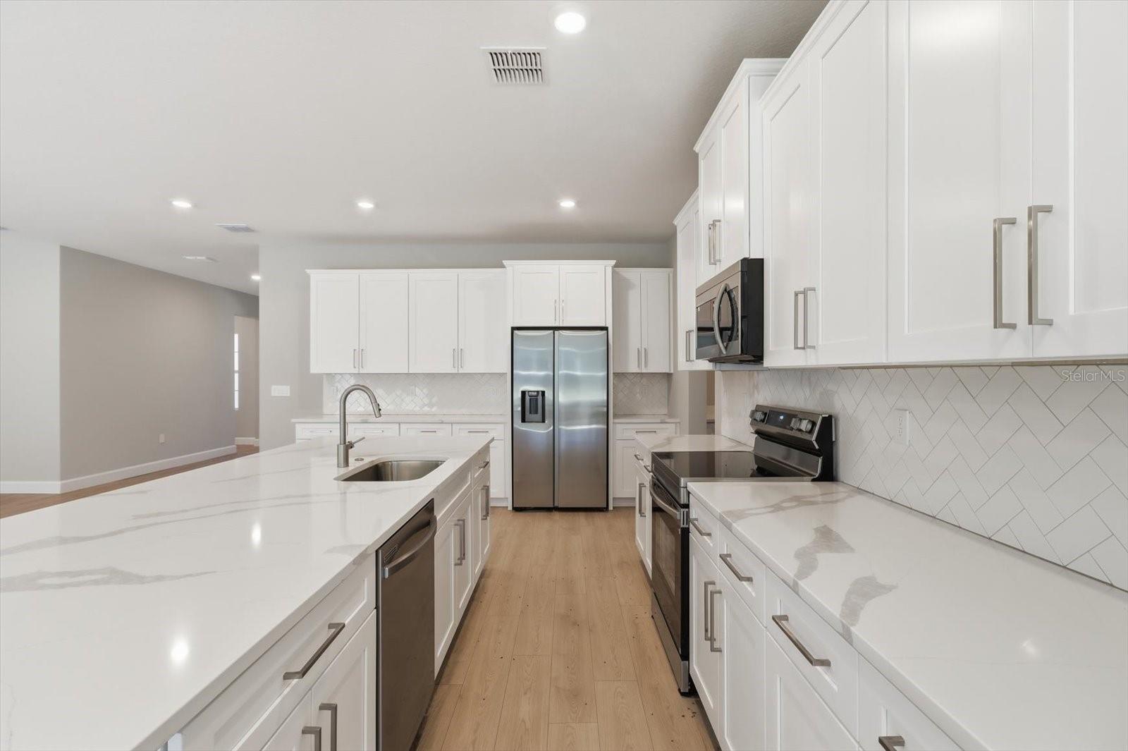 3077 N ANNAPOLIS AVENUE, Hernando, FL 34442