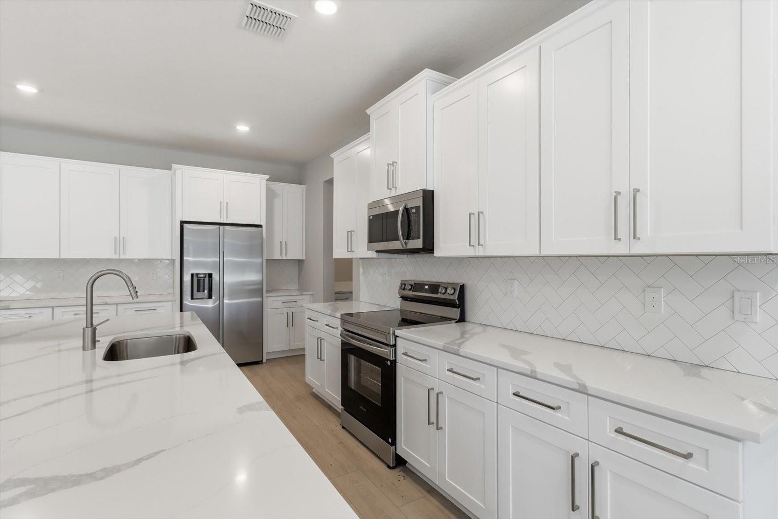 3077 N ANNAPOLIS AVENUE, Hernando, FL 34442