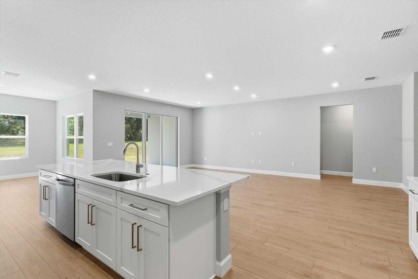 3077 N ANNAPOLIS AVENUE, Hernando, FL 34442