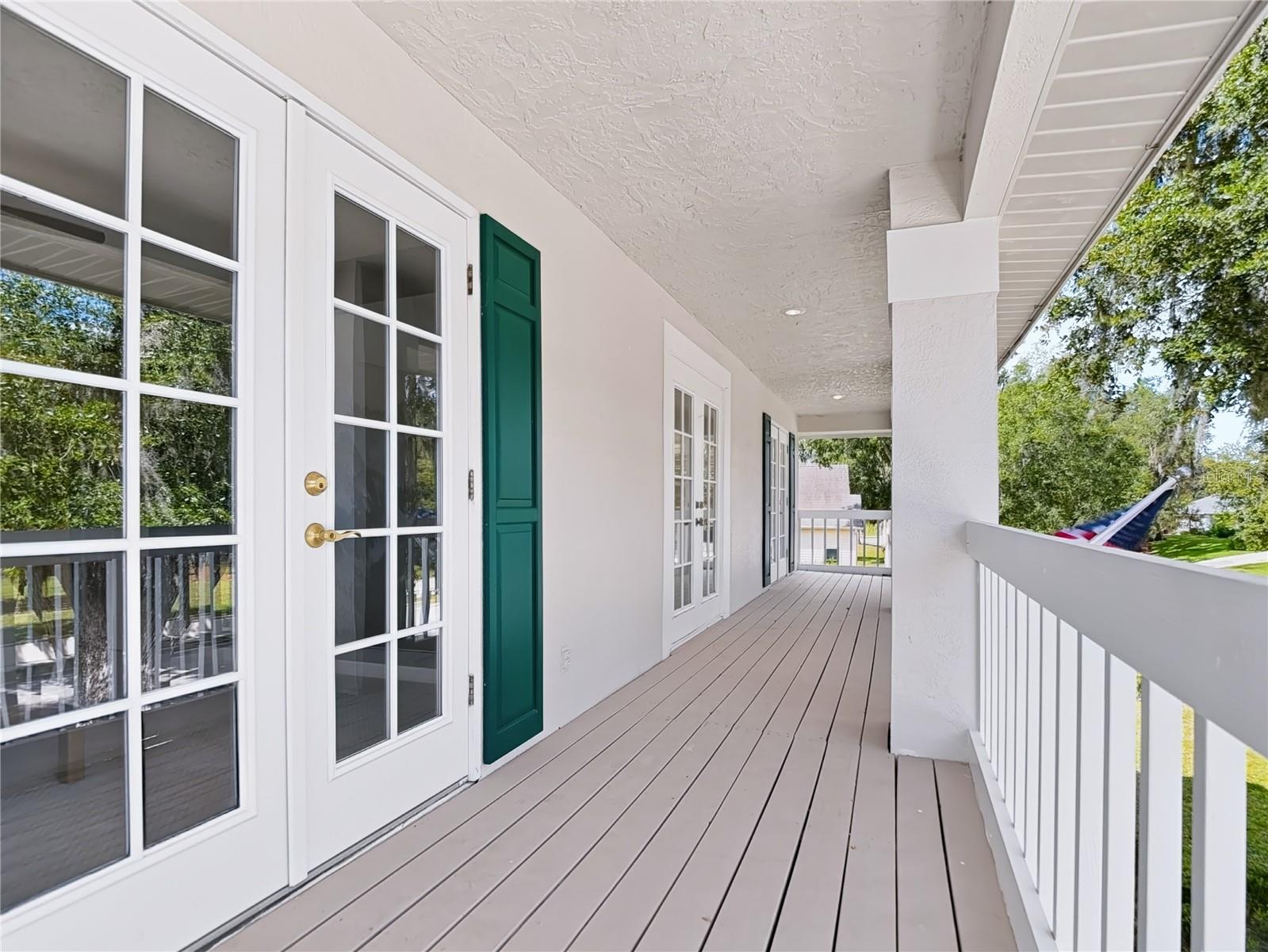 2nd Floor balcony
