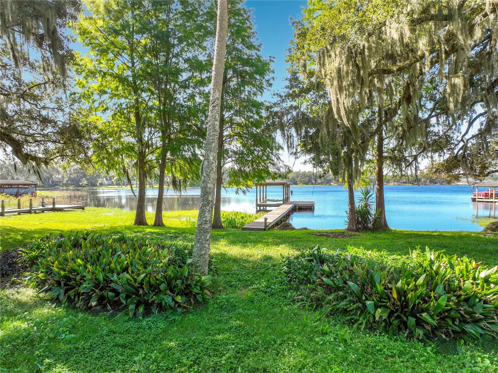 1128 OAKPOINT CIRCLE, Apopka, FL 32712