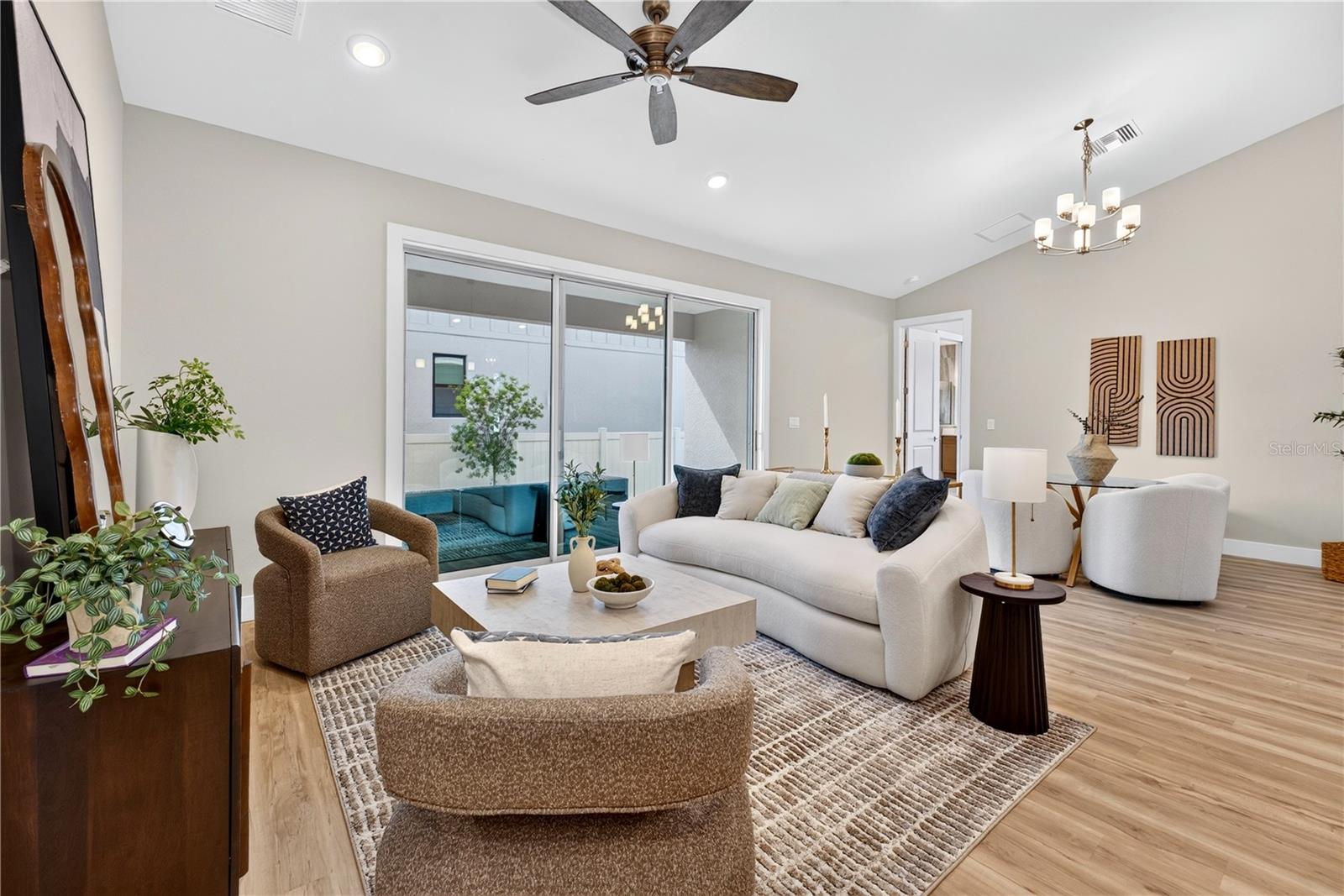 1522 SAWYERWOOD AVENUE, Orlando, FL 32809