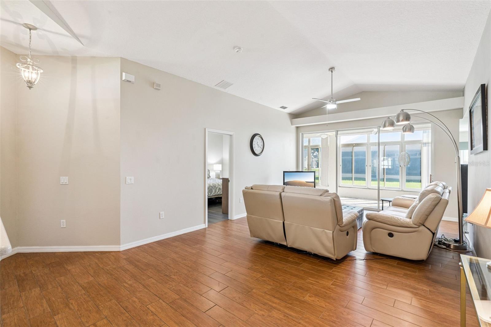 159 RED MAPLE PASS, Davenport, FL 33837
