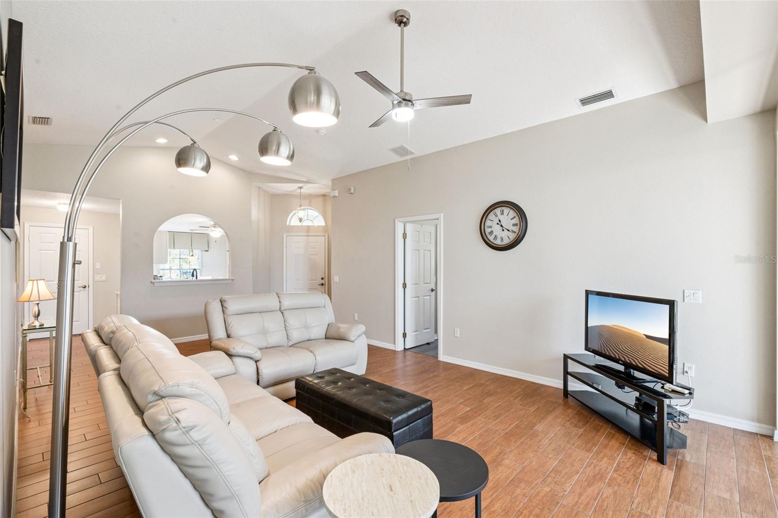 159 RED MAPLE PASS, Davenport, FL 33837