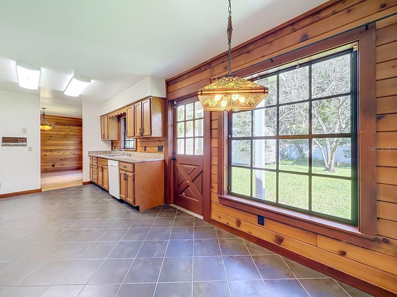 217 S SHIRLEY AVENUE, Sanford, FL 32771