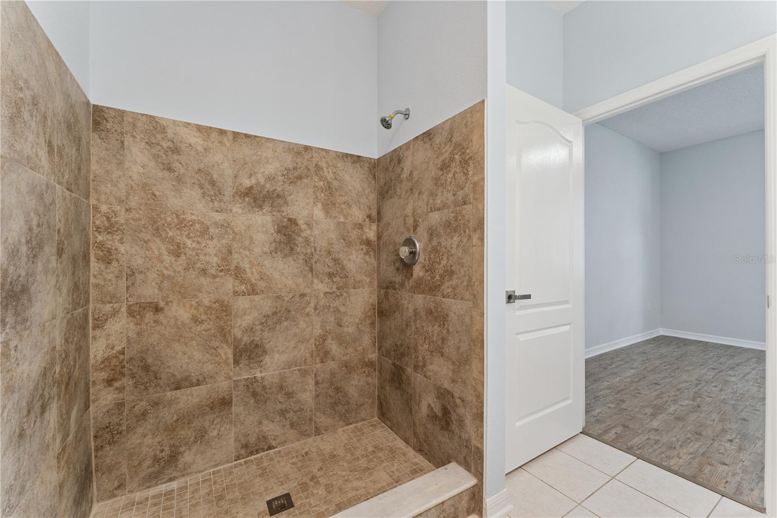 5731 VISTA LINDA DRIVE, Orlando, FL 32822