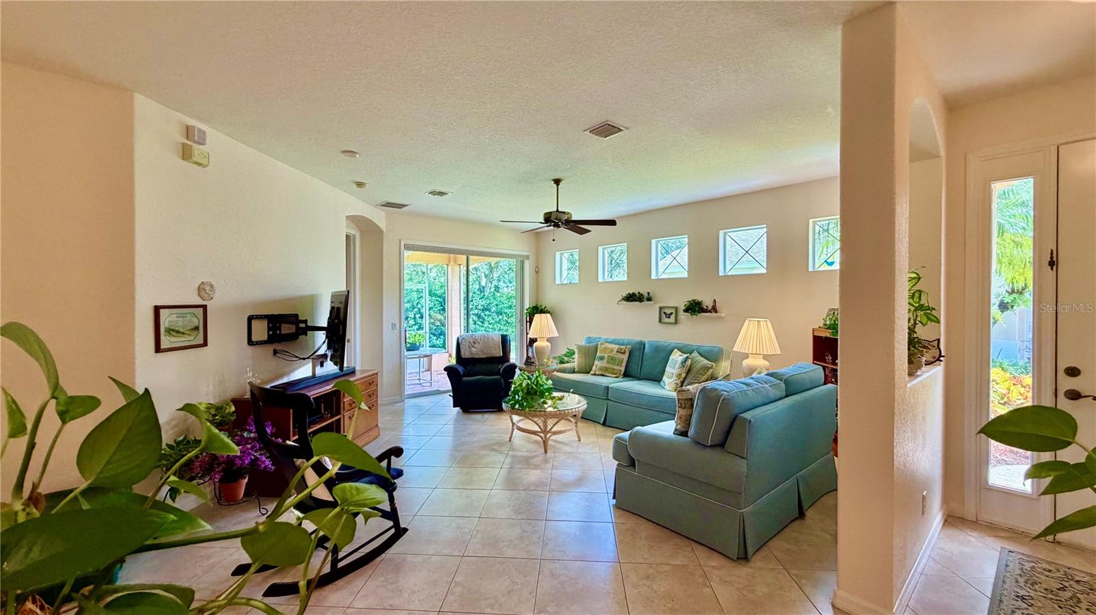 433 N TANGERINE SW, Vero Beach, FL 32968