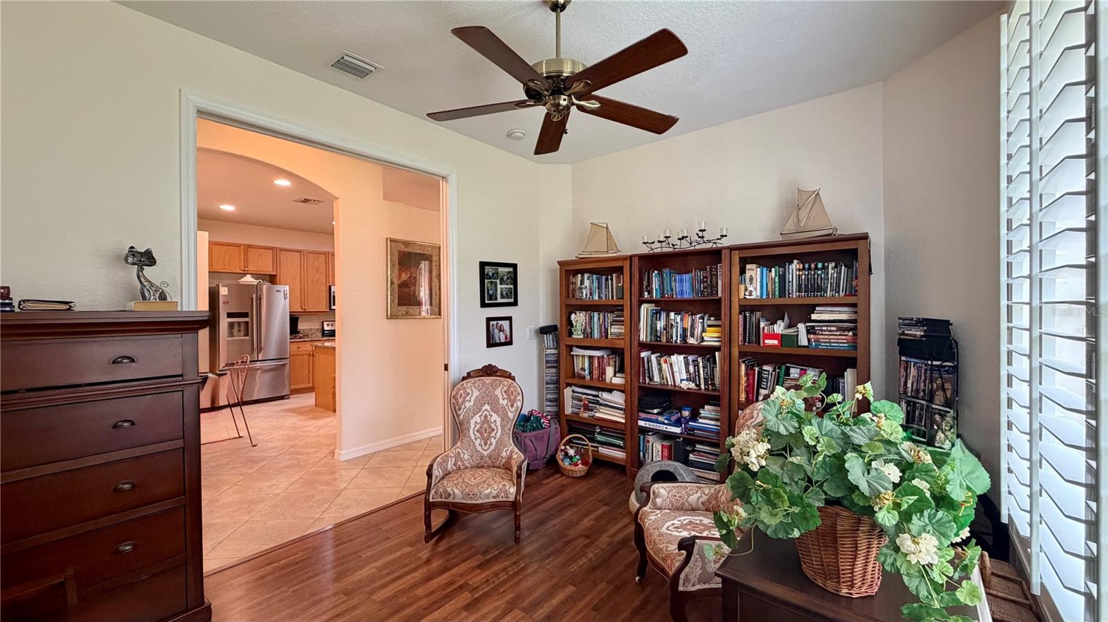 433 N TANGERINE SW, Vero Beach, FL 32968