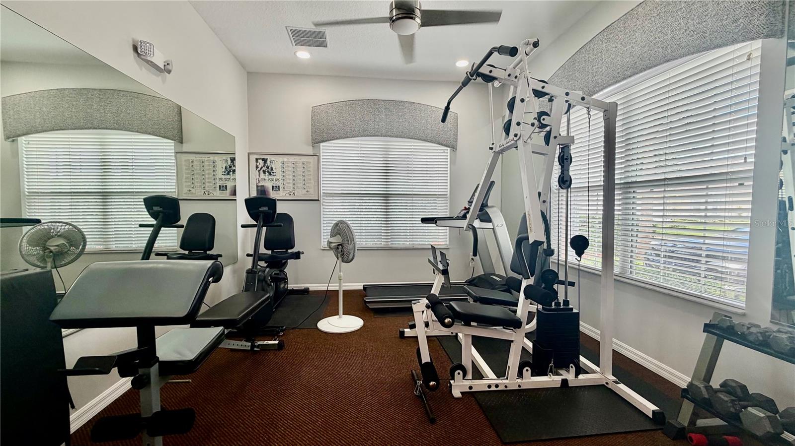 433 N TANGERINE SW, Vero Beach, FL 32968