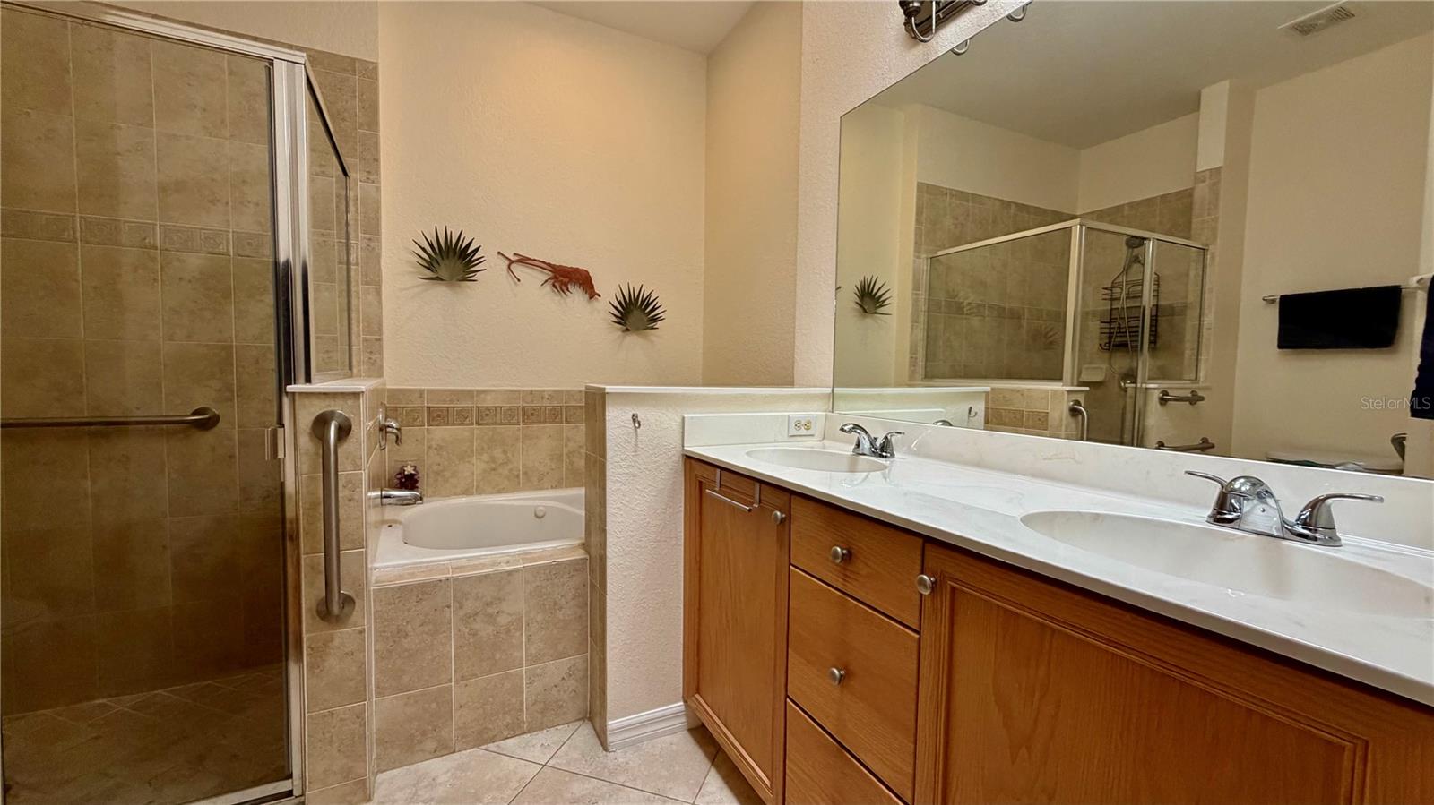 433 N TANGERINE SW, Vero Beach, FL 32968