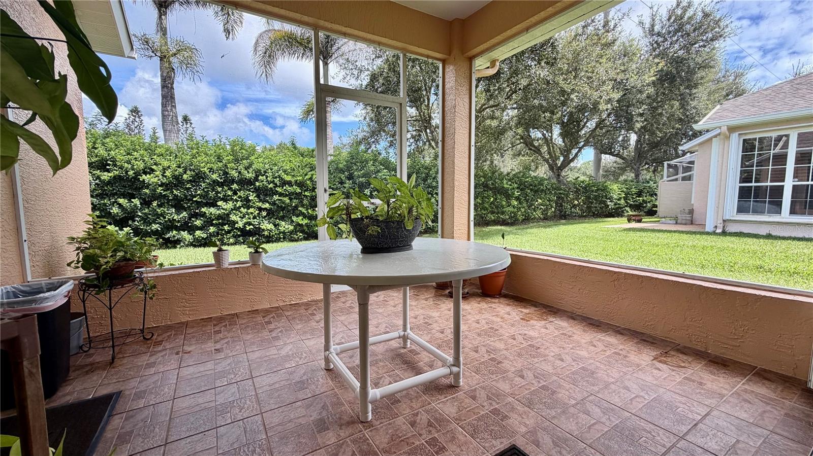 433 N TANGERINE SW, Vero Beach, FL 32968