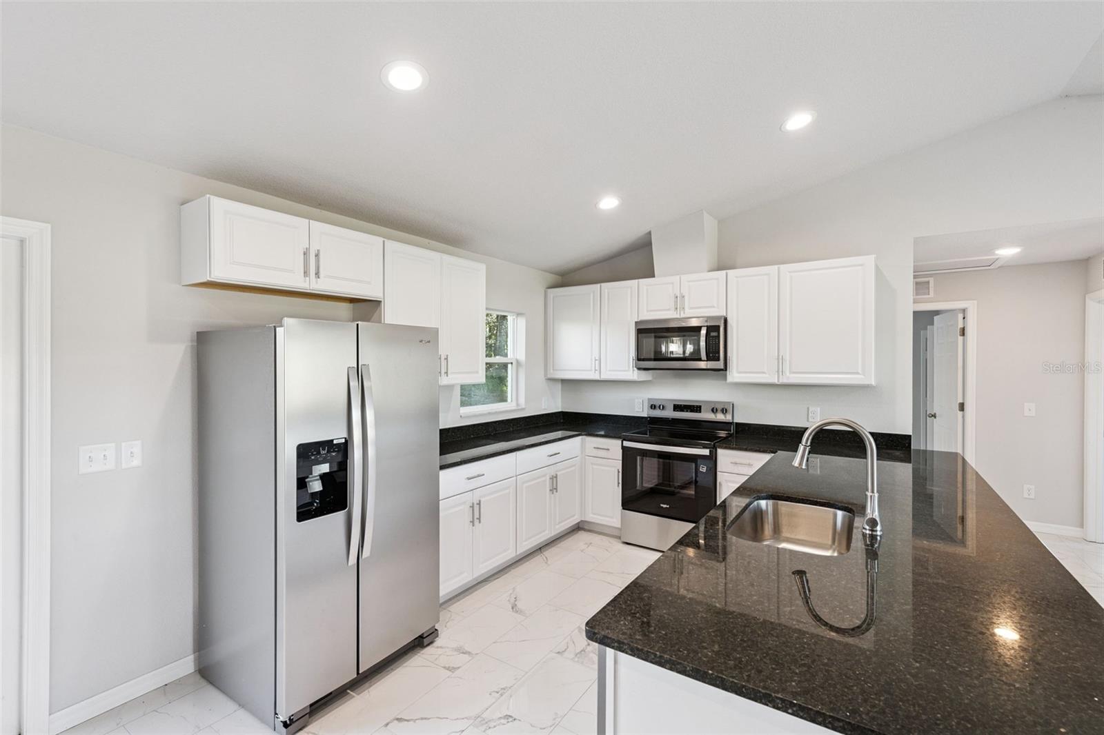 103 N CAPE TERRACE, Inverness, FL 34453
