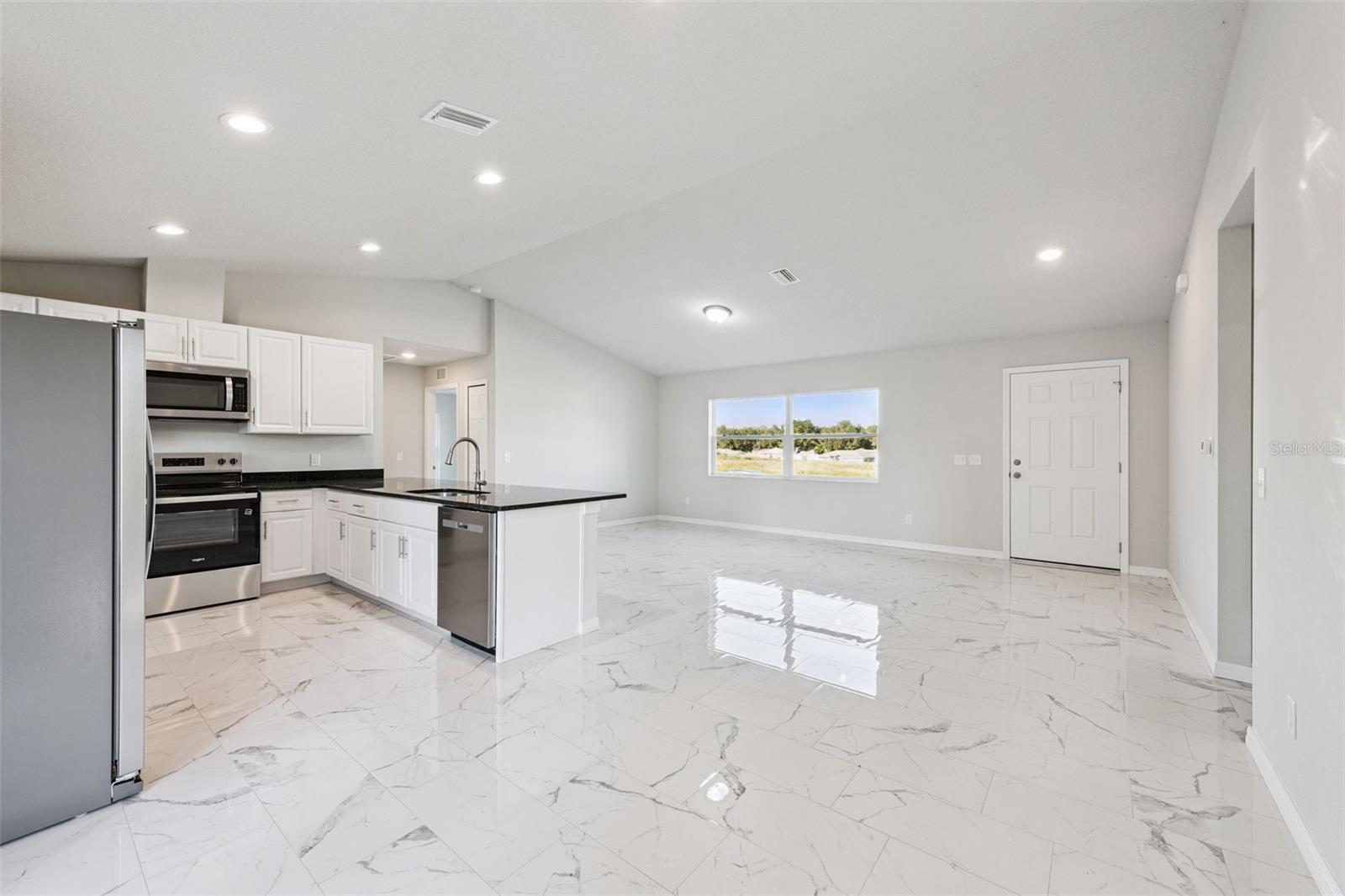 103 N CAPE TERRACE, Inverness, FL 34453