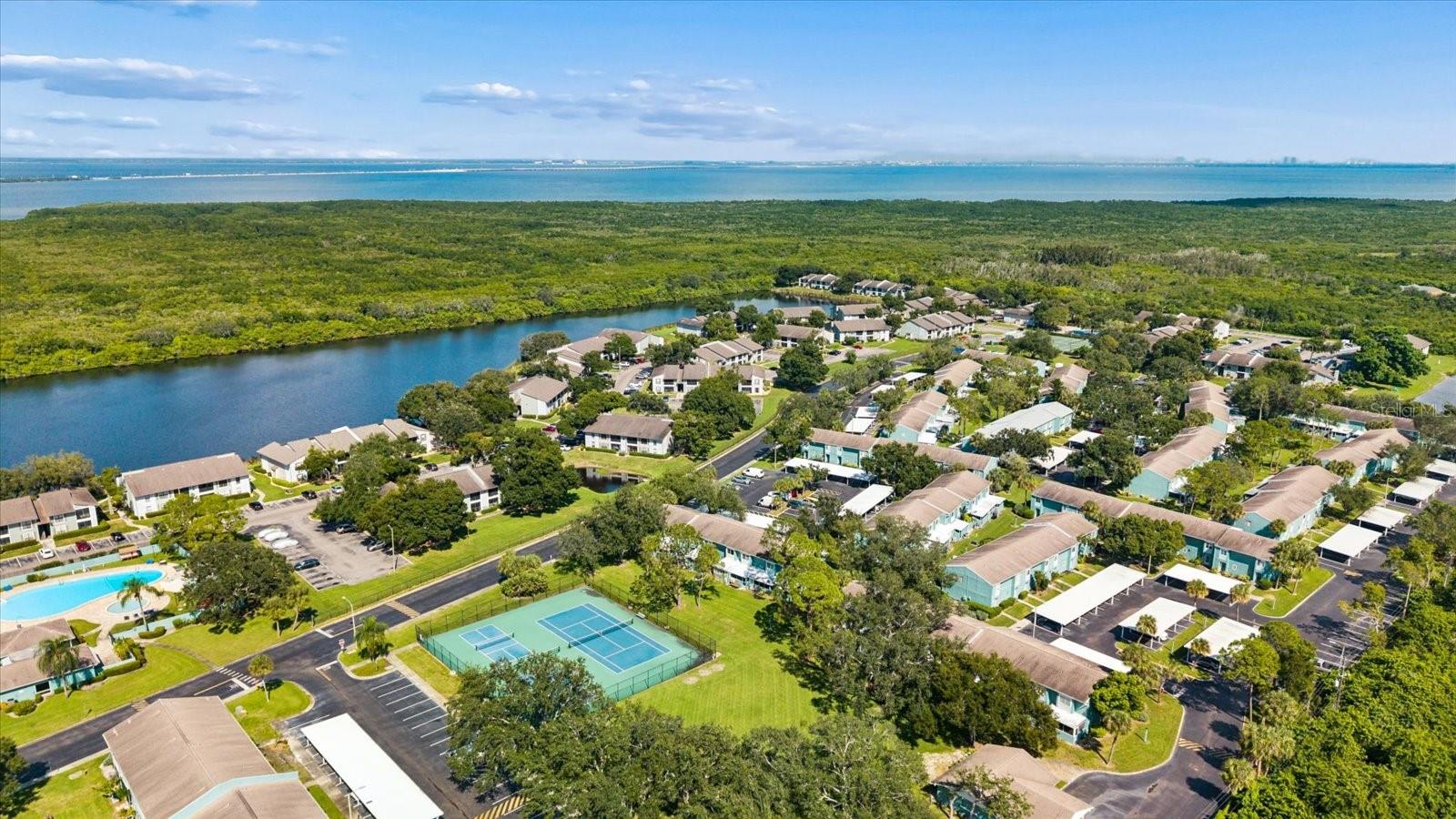 172 115TH AVENUE N, #172, St Petersburg, FL 33716