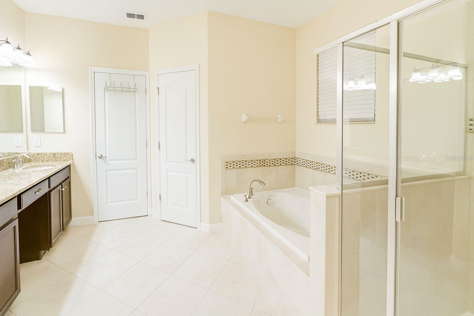 1428 DEUCE CIRCLE, Davenport, FL 33896
