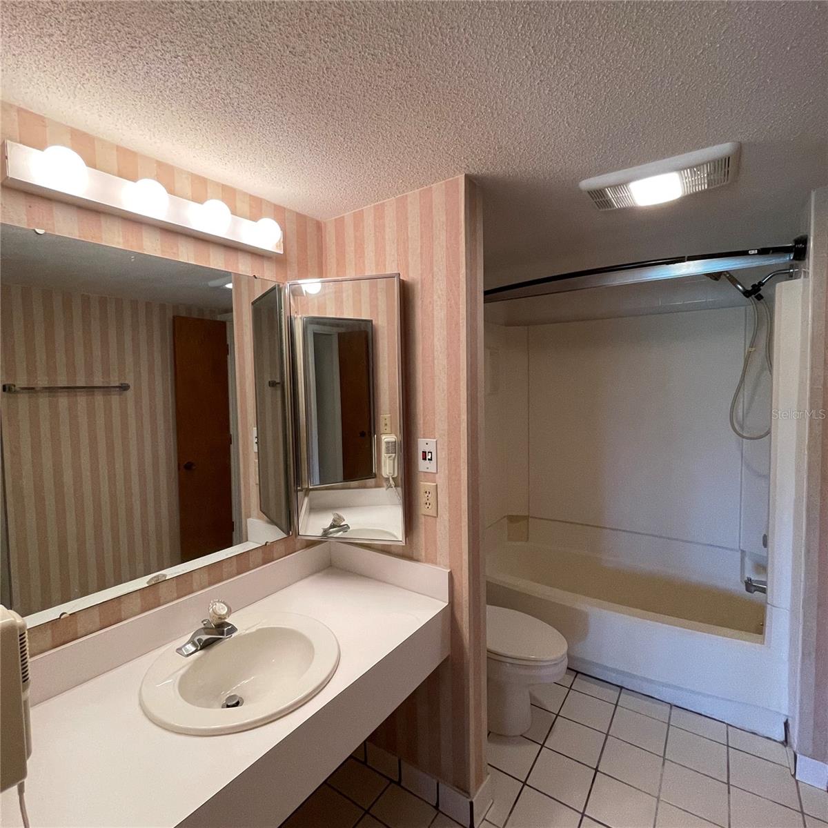 2366 BURNWAY ROAD, #2366, Haines City, FL 33844