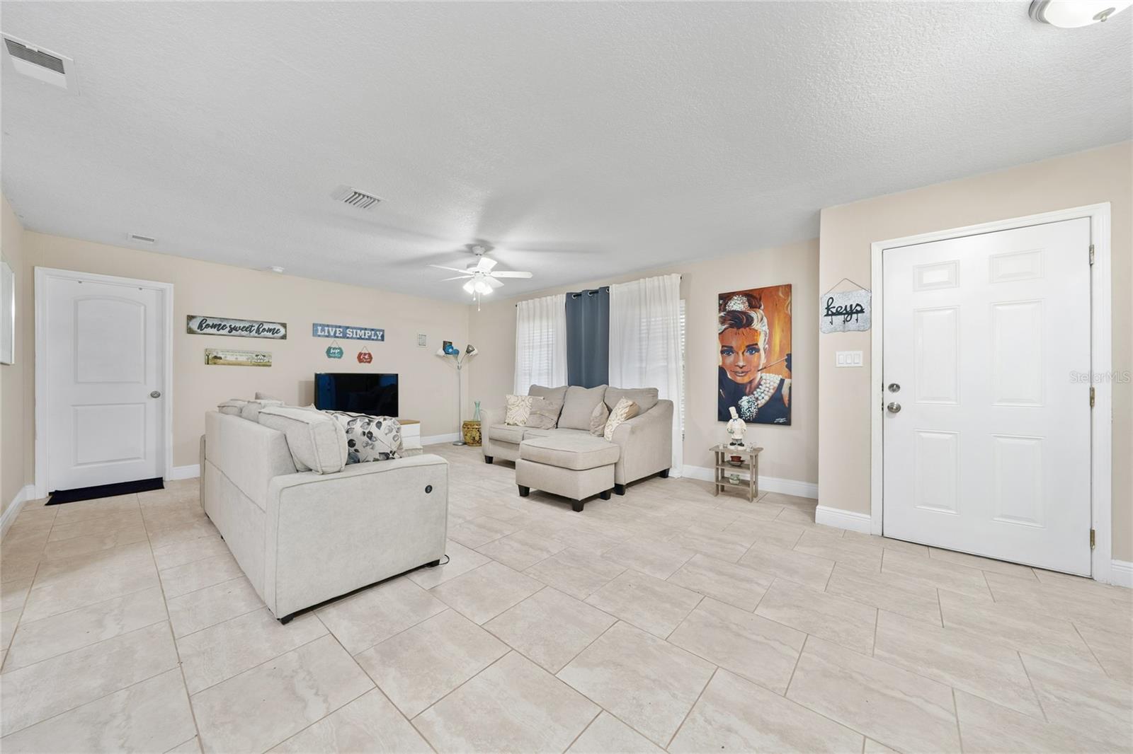12131 AGANA STREET, Orlando, FL 32837 12131 AGANA STREET, Orlando, FL 32837