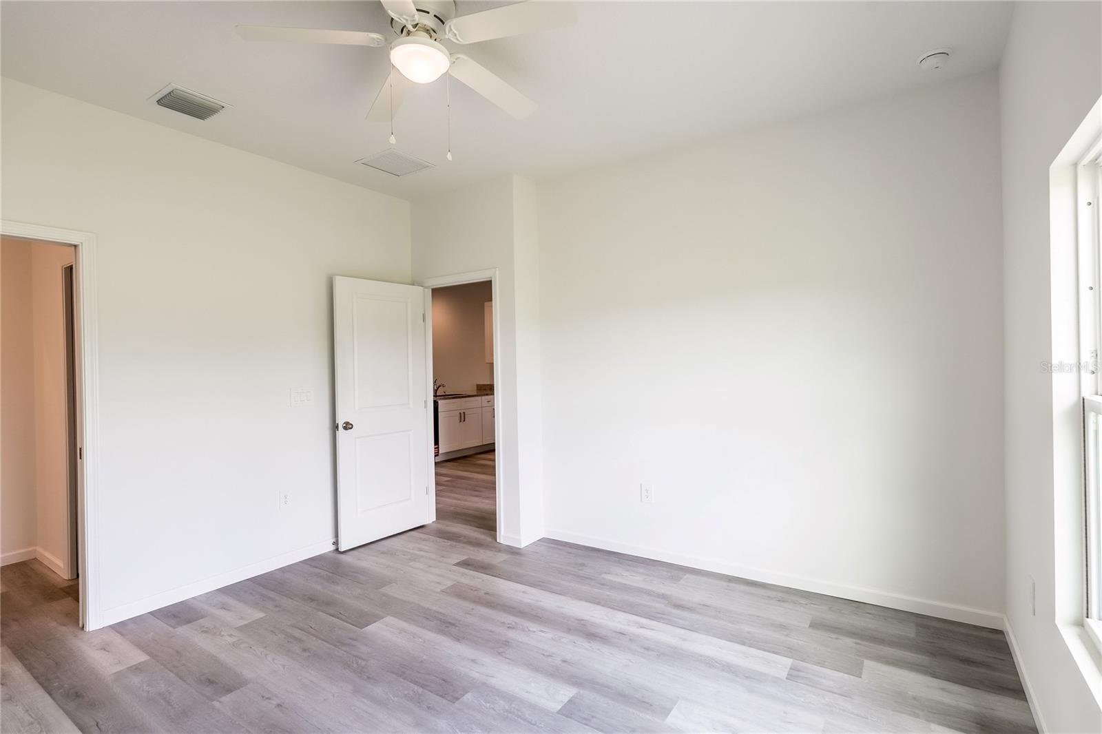 110 E 18TH STREET, Apopka, FL 32703